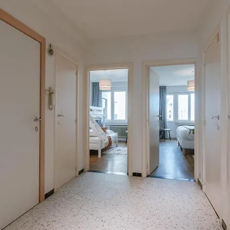 Gezellig Familie-appartement Voor 4 Vlak Bij Dijk Διαμέρισμα Οστένδη