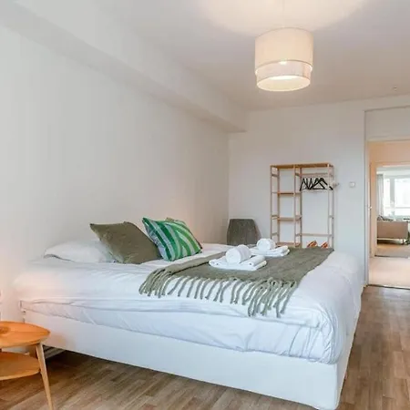 Διαμέρισμα Gezellig Familie-appartement Voor 4 Vlak Bij Dijk Οστένδη
