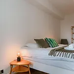 Gezellig Familie-appartement Voor 4 Vlak Bij Dijk Apartment