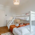 Apartment Gezellig Familie-appartement Voor 4 Vlak Bij Dijk *