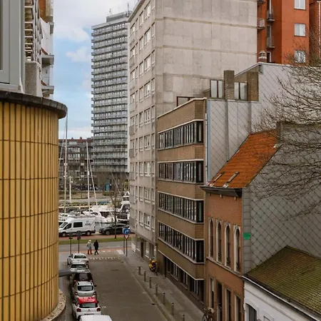 Gezellig Familie-appartement Voor 4 Vlak Bij Dijk Ostend